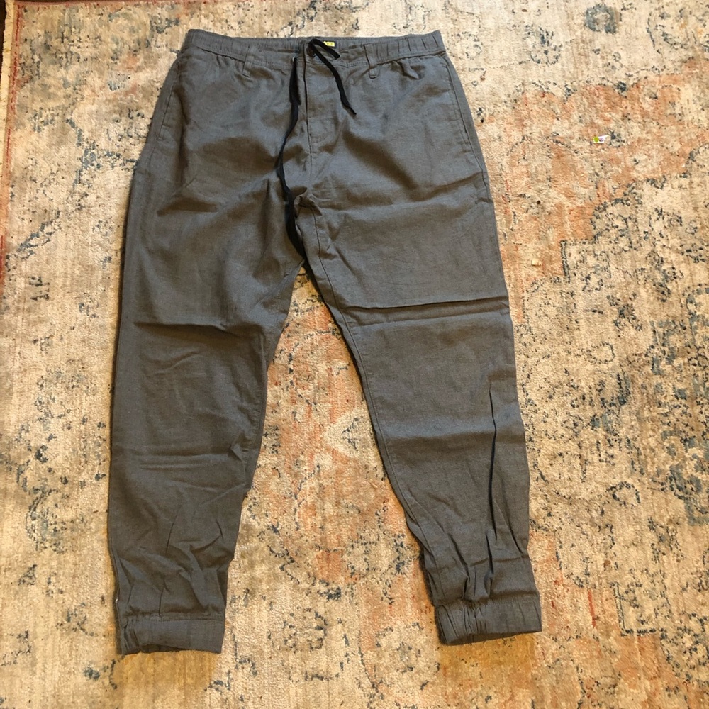 Prince Fox jogger slacks, size L